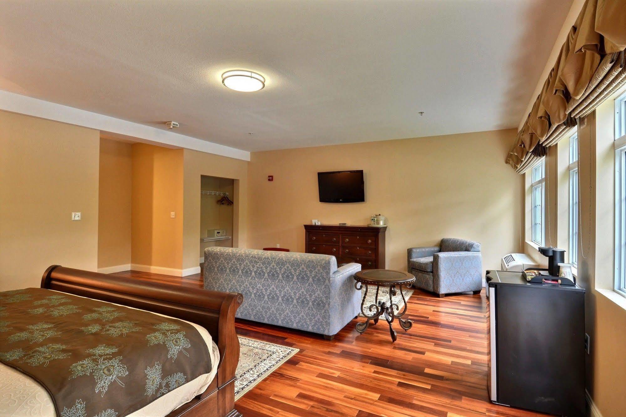 Hotel Riverside Hotel, Ascend Collection 2*